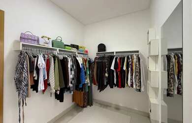 Imagem 11: CASA MOBILIADA COM JACUZZI À VENDA NO JARDIM METROPOLITAN EM ARAPONGAS