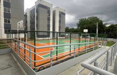 Imagem: O apartamento possui 2 Dormitórios, 1 Banheiro, 1 Vaga na garagem