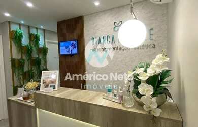 Imagem: O depósito possui 1 Vaga na garagem e 49m² de Área e está