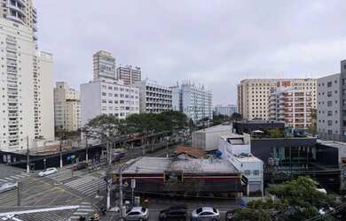 Imagem: O apartamento possui 3 Dormitórios, 5 Banheiros, 3 Vagas na