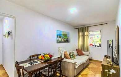 Imagem: O apartamento possui 4 Dormitórios, 2 Banheiros e 92m² de