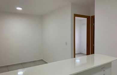 Imagem 6: Vista das Buritis- Planalto, no térreo com Garden. Armário na cozinha