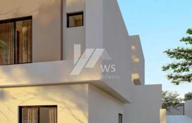 Imagem: A casa possui 3 Dormitórios, 3 Banheiros, 2 Vagas na garagem