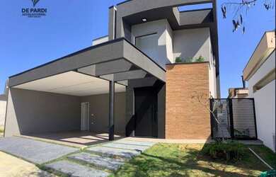 Imagem: A casa em condomínio possui 4 Dormitórios, 5 Banheiros, 2