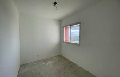 Imagem 5: Com conceito moderno e elegante esse apartamento vista mar com três suítes...