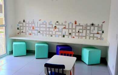 Imagem: O apartamento possui 3 Dormitórios, 2 Banheiros, 2 Vagas na