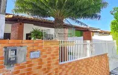 Imagem: A casa em condomínio possui 3 Dormitórios, 3 Banheiros, 2