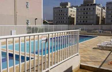 Imagem: O apartamento possui 2 Dormitórios, 1 Banheiro, 1 Vaga na garagem