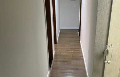 Imagem: A casa possui 3 Dormitórios, 3 Banheiros, 3 Vagas na garagem