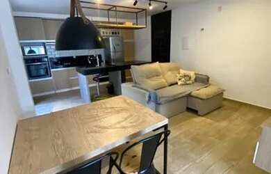 Imagem: A casa em condomínio possui 2 Dormitórios, 2 Banheiros, 2