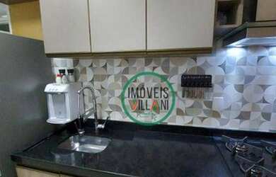 Imagem: O apartamento possui 2 Dormitórios, 1 Banheiro, 1 Vaga na garagem