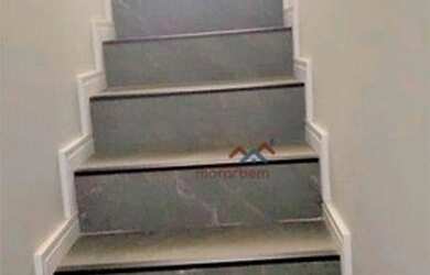 Imagem: A casa em condomínio possui 2 Dormitórios, 1 Banheiro, 2 Vagas