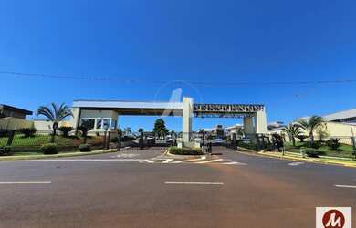 Imagem: A casa em condomínio possui 3 Dormitórios, 5 Banheiros, 4