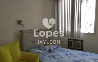 Imagem: O apartamento possui 1 Dormitório, 2 Banheiros, 1 Vaga na garagem