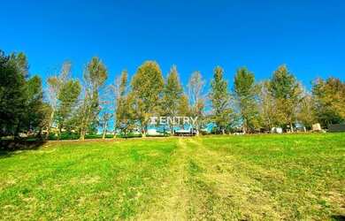 Imagem: O terreno possui 1000m² de Área e está localizado em Ivoturucaia