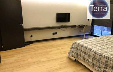 Imagem: A casa em condomínio possui 4 Dormitórios, 5 Banheiros, 4