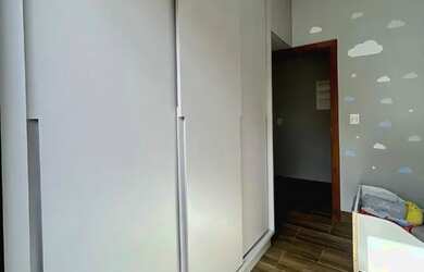 Imagem 14: Imperdível Casa Moderna com Área Gourmet e Jacuzzi no Condomínio Maria...