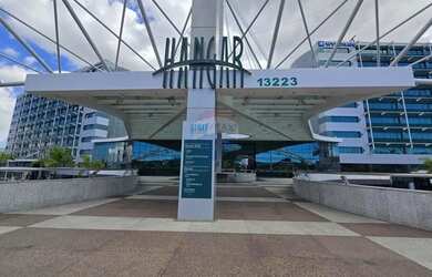 Imagem 2: Invista no promissor no Hangar Business Park, lojas com 223,47 e 298,42m²