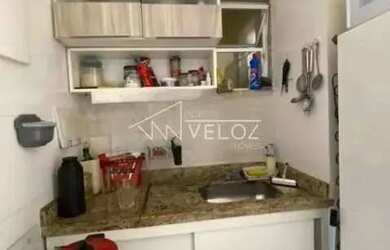 Imagem 11: Kitnet/Conjugado - / Residencial / Glória