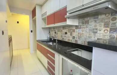 Imagem 10: Apartamento 2 Quartos à Venda na Vila Guilhermina, semi mobiliado