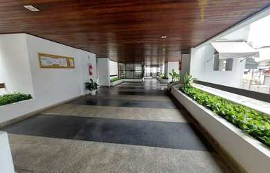 Imagem: O apartamento possui 1 Dormitório, 1 Banheiro, 1 Vaga na garagem