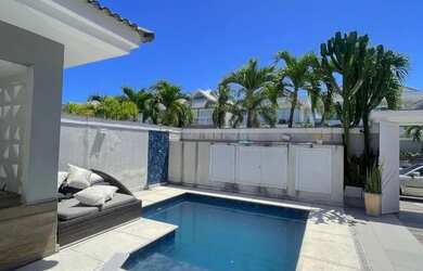 Imagem 2: Imóvel para aluguel e venda tem 350 metros quadrados com 4 quartos