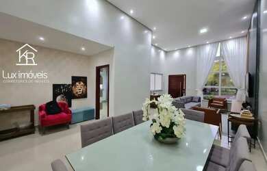 Imagem: A casa em condomínio possui 3 Dormitórios, 4 Banheiros, 4