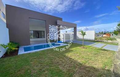 Imagem: A casa em condomínio possui 3 Dormitórios, 1 Banheiro, 1 Vaga