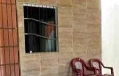 Imagem: A casa possui 2 Dormitórios, 2 Banheiros e está localizado