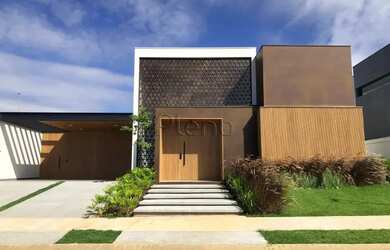 Imagem: A casa em condomínio possui 4 Dormitórios, 5 Banheiros, 5