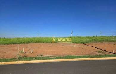 Imagem: O terreno possui 257m² de Área e está localizado em Parque
