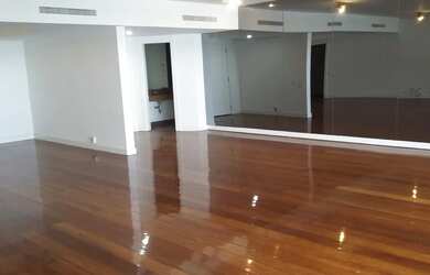 Imagem: O apartamento possui 4 Dormitórios, 5 Banheiros, 3 Vagas na