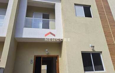 Imagem: A casa em condomínio possui 3 Dormitórios, 2 Banheiros, 2