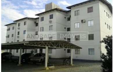 Imagem: O apartamento possui 2 Dormitórios, 1 Banheiro, 1 Vaga na garagem