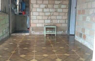 Imagem 2: Vendo ou troco Casa com 2 dormitórios