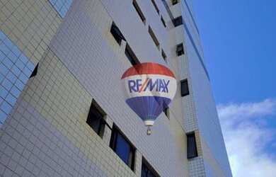 Imagem: O apartamento possui 3 Dormitórios, 3 Banheiros, 2 Vagas na