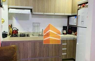 Imagem: O apartamento possui 2 Dormitórios, 1 Banheiro, 1 Vaga na garagem