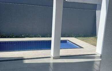 Imagem: A casa em condomínio possui 4 Dormitórios, 5 Banheiros, 4