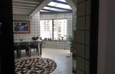 Imagem: O apartamento na cobertura possui 3 Dormitórios, 3 Banheiros