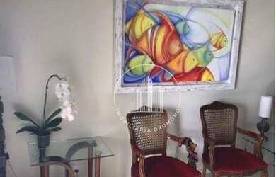 Imagem: O apartamento possui 3 Dormitórios, 1 Banheiro, 1 Vaga na garagem