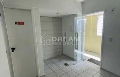 Imagem: O depósito possui 1 Vaga na garagem, 37m² de Área e está