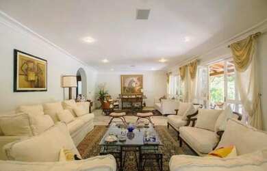 Imagem 10: Casa à venda e para alugar em Santana de Parnaíba, Alphaville, com 4...