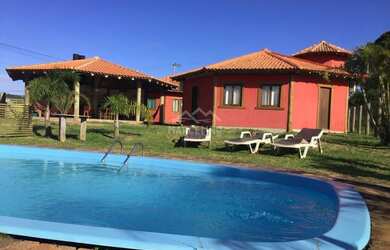 Imagem: O depósito possui 5 Vagas na garagem, 1.700m² de Área e