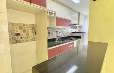 Imagem 9: Apartamento 2 Quartos à Venda na Vila Guilhermina, semi mobiliado