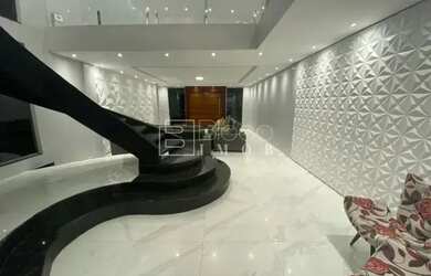 Imagem: A casa à venda possui 5 Dormitórios, 4 Banheiros, 3 Vagas