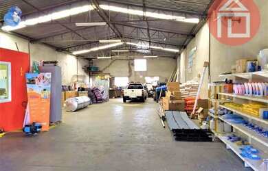 Imagem: O depósito possui 230m² de Área e está localizado em Jardim