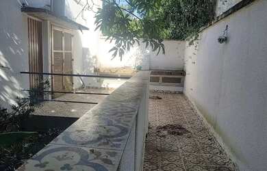 Imagem: A casa possui 4 Dormitórios, 4 Banheiros, 3 Vagas na garagem