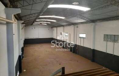 Imagem: O depósito possui 417m² de Área e está localizado em Custódio