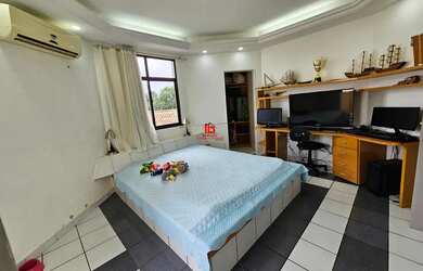 Imagem 13: Casa Duplex de Alto Padrão com 4 Suítes Piscina com Cascata, Espaço gourmet com churrasque