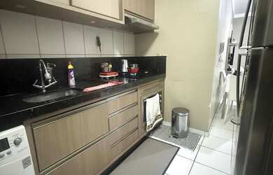 Imagem: O apartamento à venda possui 2 Dormitórios, 1 Banheiro, 50m²